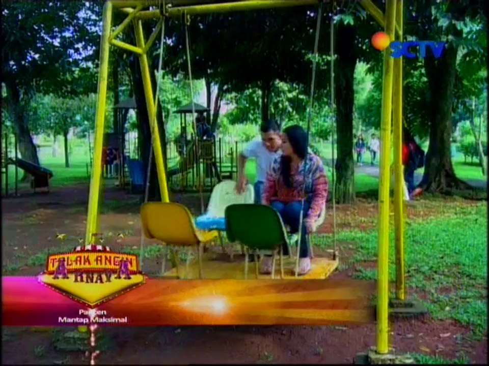 Warna-Warni Macaroon Cinta - Seg 7