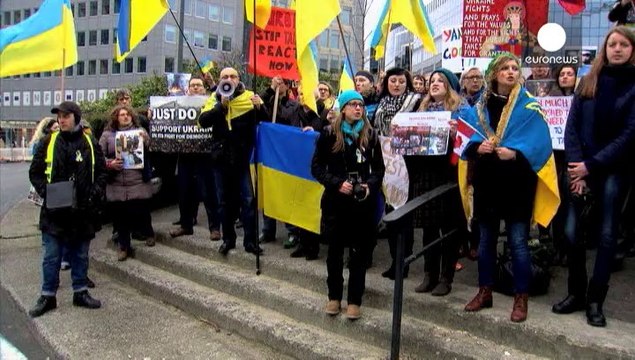 Ucraina, i ministri degli Esteri europei preparano sanzioni mirate