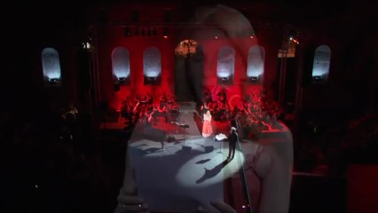 Πεμυ Ζούνη, Μάνος Χατζιδάκις - ΟΝΕ Δήμου Πατρέων