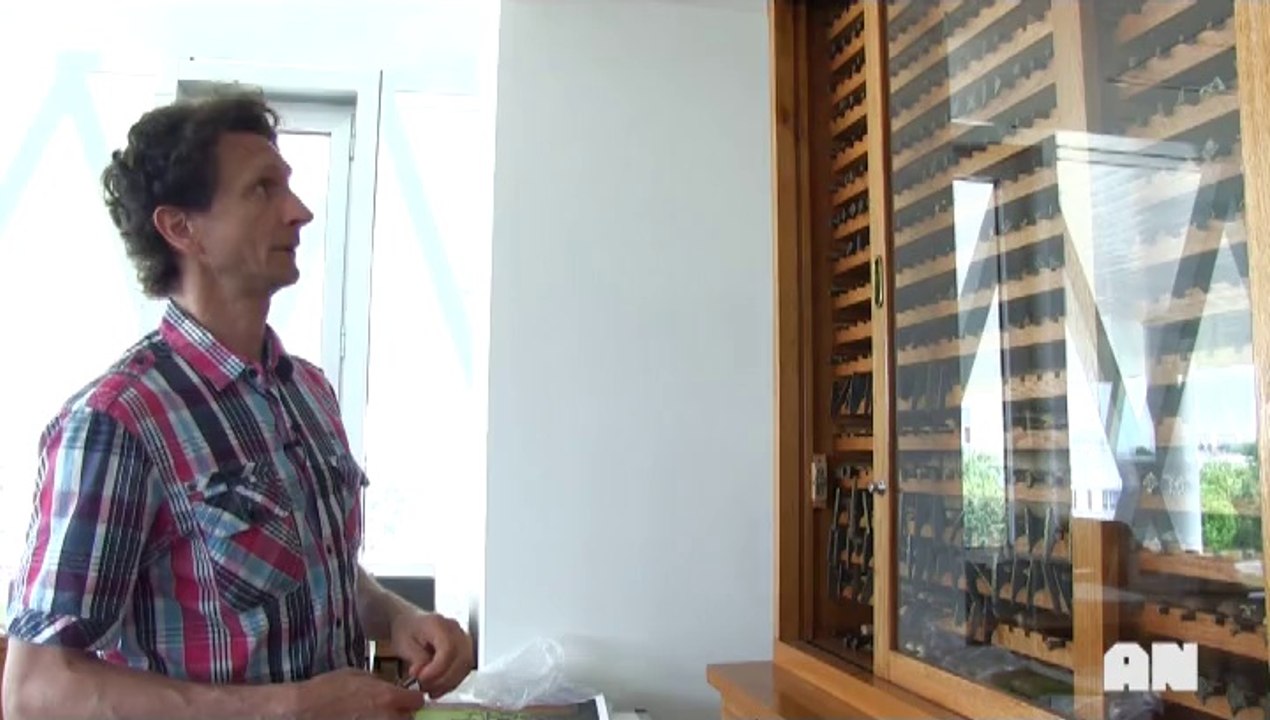 Présentation des ateliers de la conservation des Archives nationales