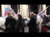 Napoli - Il sit-in dei pensionati per chiedere a Renzi il Ministero delle pensioni (20.02.14)