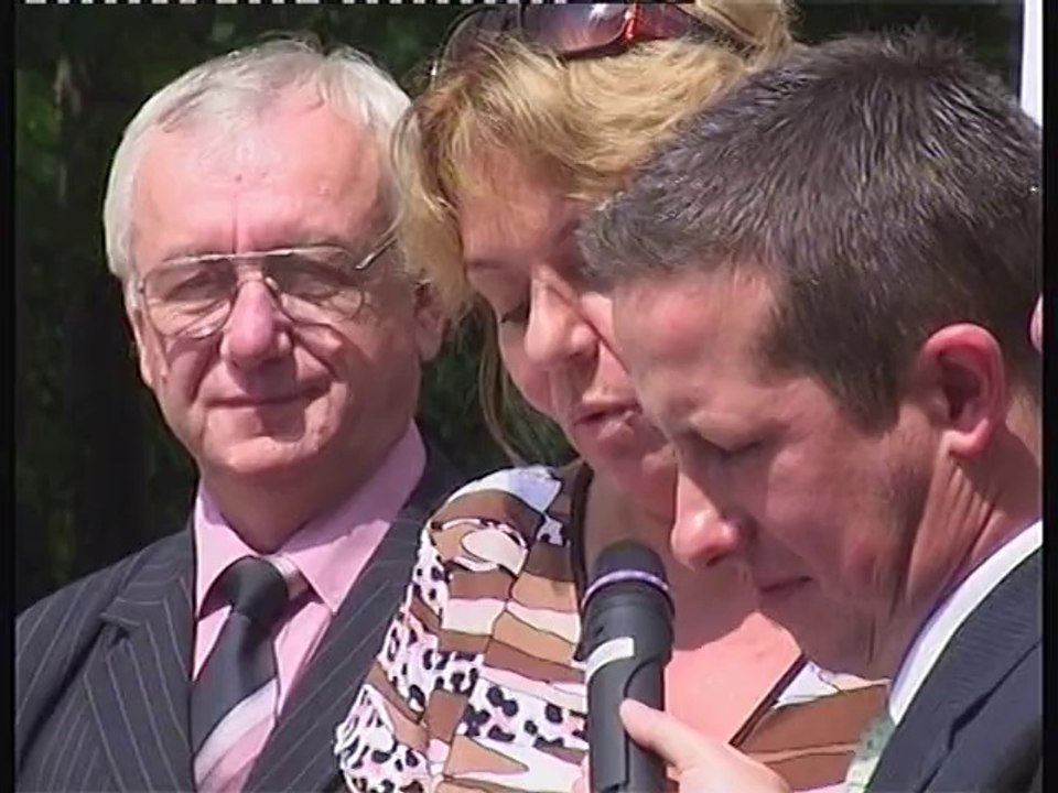 40 - Jumelage cour de l'Europe :Villeneuve sur Yonne et Klenovec ville de Slovaquie