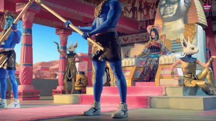 Katy Perry en reine d'Egypte dans le clip de Dark Horse