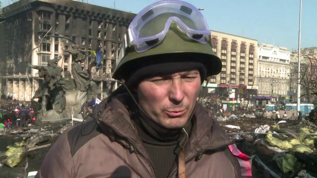 Ukraine : les manifestants réagissent à l'accord de sortie de crise