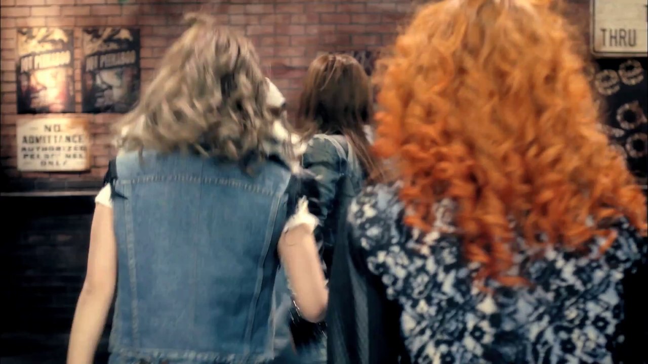 JQT - PeeKaBoo (1080p)