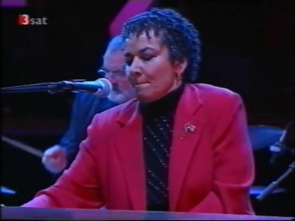 RHODA SCOTT at BERN 2002 (0:59)