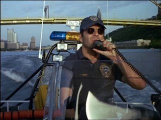 Bande Annonce - Piège en eaux troubles.