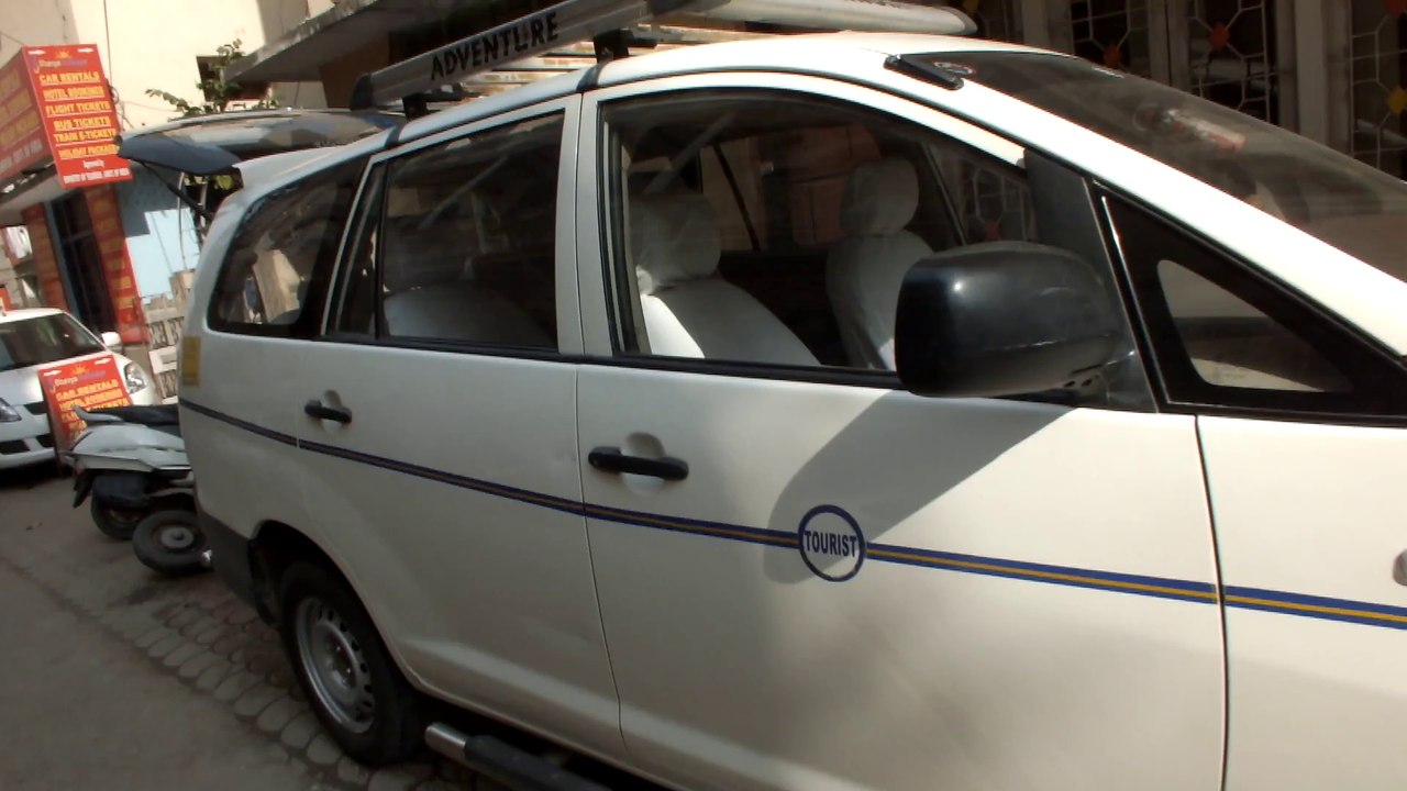 rent car in delhi with driver