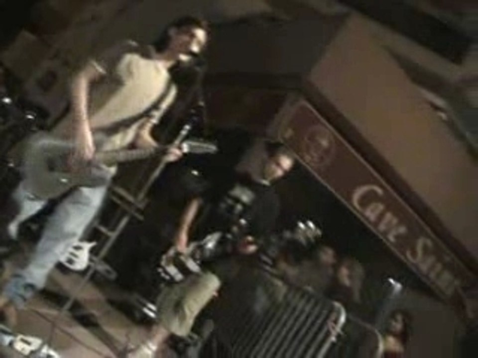 2005/06 UNDER STRESS