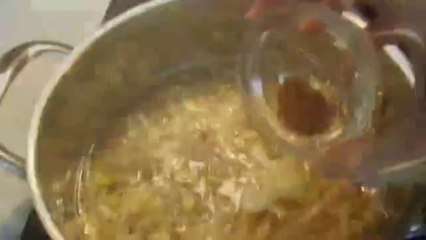 Korean Food_ Soybean Sprout Soup (肄⑸굹臾_援__clip18