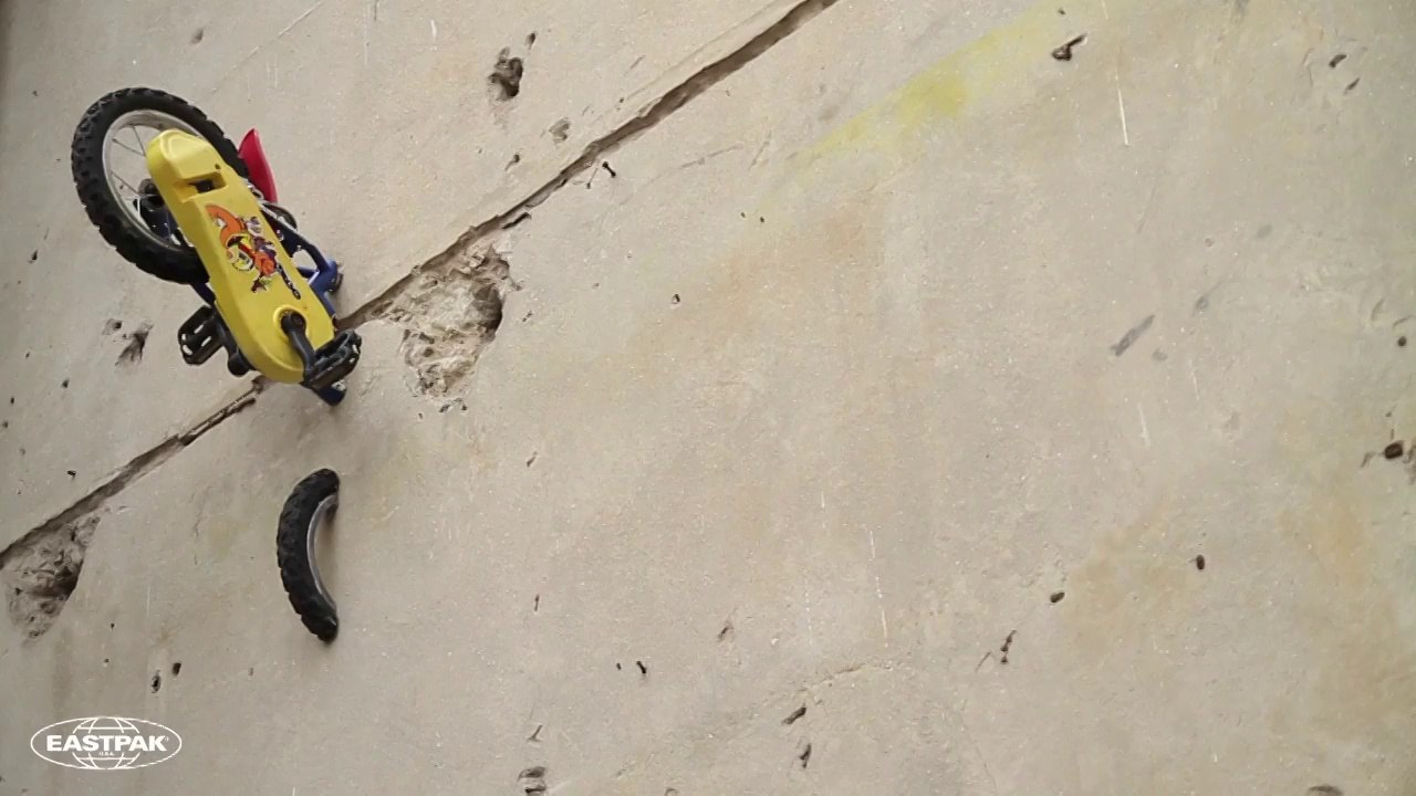 TAG MY BAG 2013 #06 / BMX STREET ART