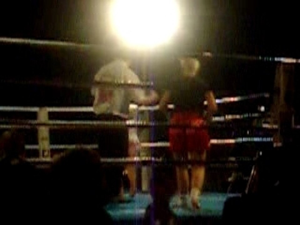 Combat de Muay Thai Feminin