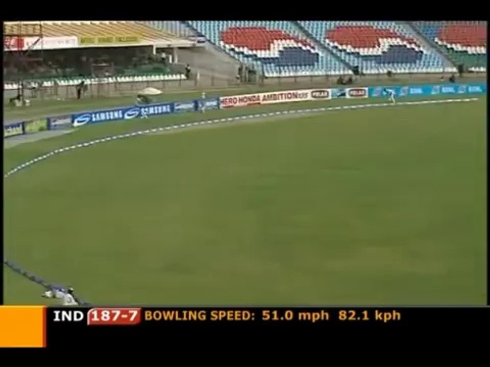 Yuvraj Singh 112 Vs Pakistan 2nd test  Lahore