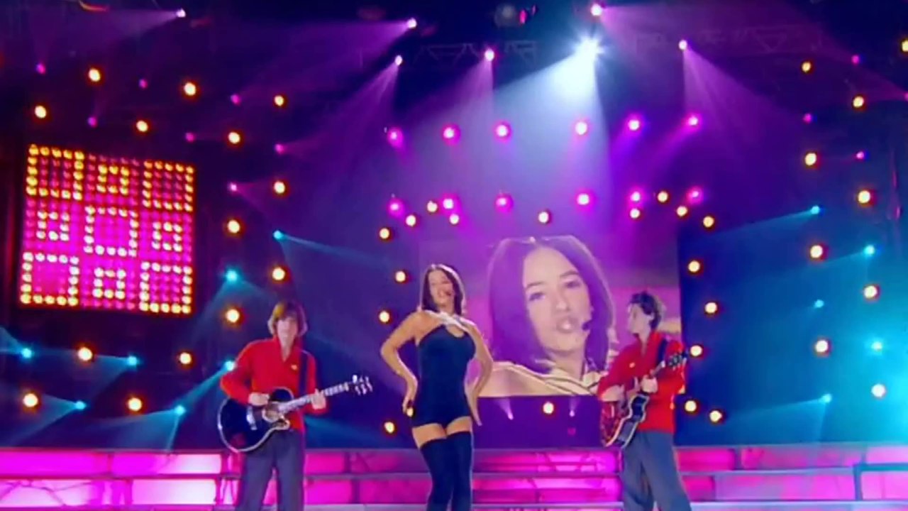 Alizée - Jen ai marre! (DJ Ray TJ Remix) Music Video