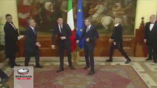 Passaggio della Campanella tra Letta e Renzi: gelo tra i due alla cerimonia