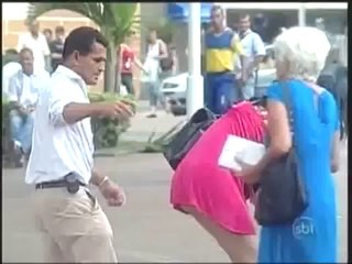 Pegando Moedas | Pegadinha | Programa Silvio Santos