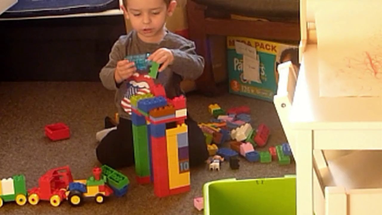 Valentin & Rémi - 27 et 1 mois