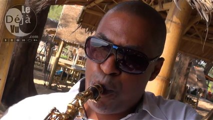 Ode to Family and Friends - Smooth Jazz Love song - By Le Deja Vu