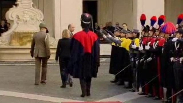 Roma - Enrico Letta, dopo la cerimonia della campanella (22.02.14)