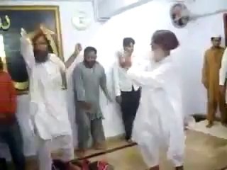 Aik or Current Wale Uncle......