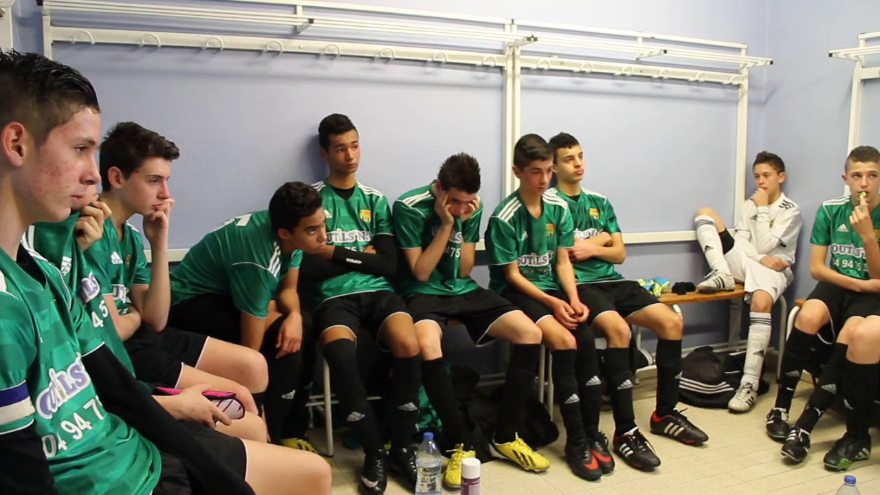 Analyse de la 1ère mi-temps par Davy coach U15 Promo ligue UAV FOOTBALL.