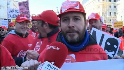 Miles de personas participan en la Marea Ciudadana
