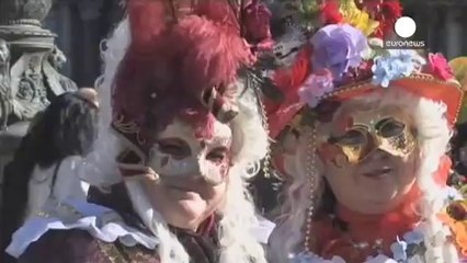 Venice Carnival gets off to its traditional flying start