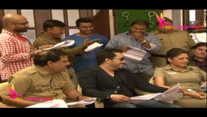 Hot Kavita Kaushik Makeup on Set - Behind The Scene