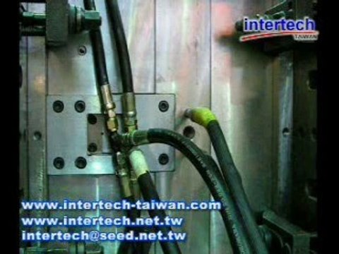 Taiwan tooling maker (24);Interchangeable core mold;CPVC pipe fitting mold