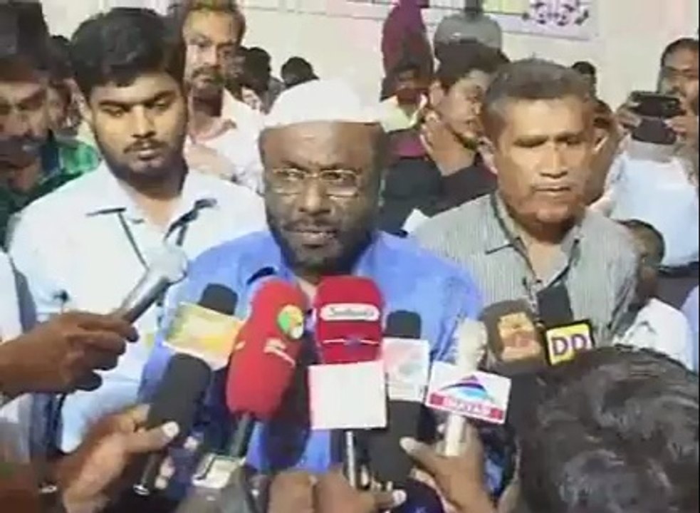 ஆட்சியாளர்களை அதிர வாய்த்த அதிசய பொதுக்குழு