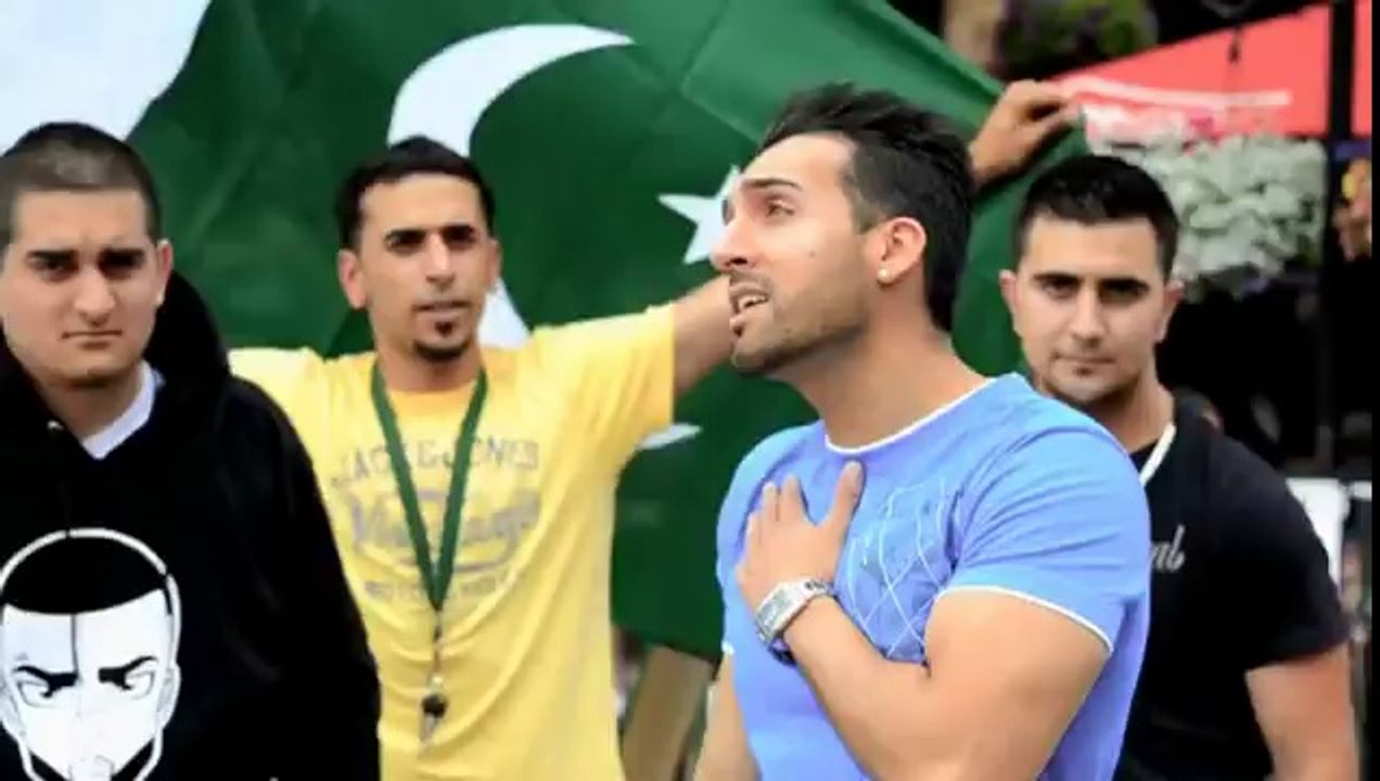 Dil Dil Pakistan English Version