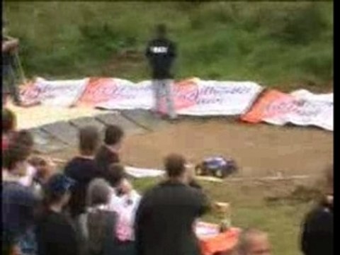 vidéo modélisme R/C monster thermique