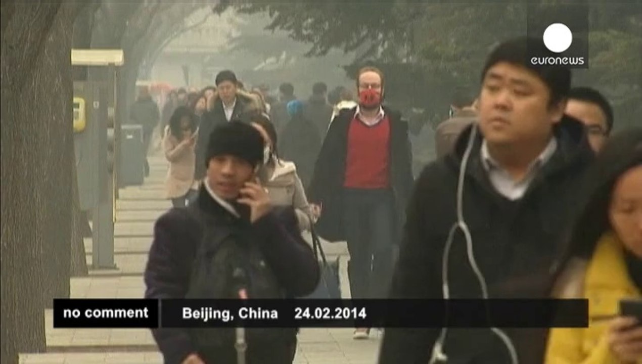 Pollution alert in Beijing
