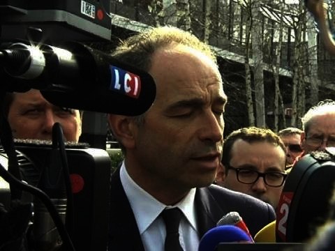 Copé: Soit Ayrault, soit les Verts - 24/02