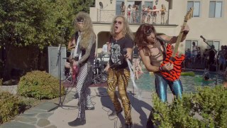 Steel Panther - Party Like Tomorrow Is The End Of The World