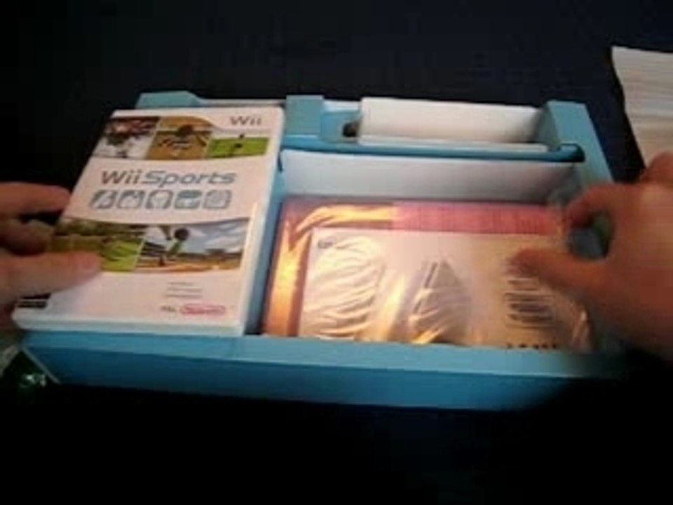 Unboxing Wii Part 2