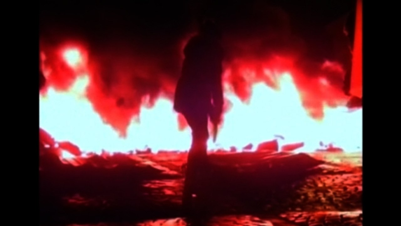 Artists set fire to tires in St. Petersburg for Ukraine protesters