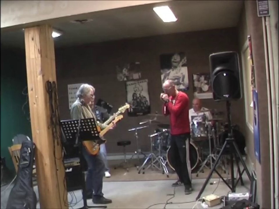 JP Blues Band"room to move" (J. Mayall cover)