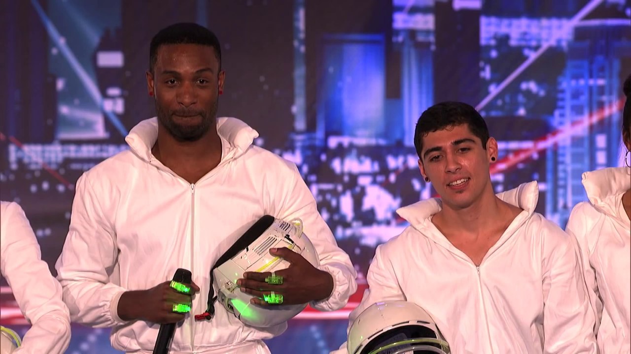 America's Got Talent 2013 - Season 8 - 111 - SensEtion - 3D Video Mapping and Dancing Group Stun With Visuals