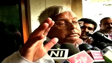 Furious Lalu says Nitish has gone mad after split with BJP