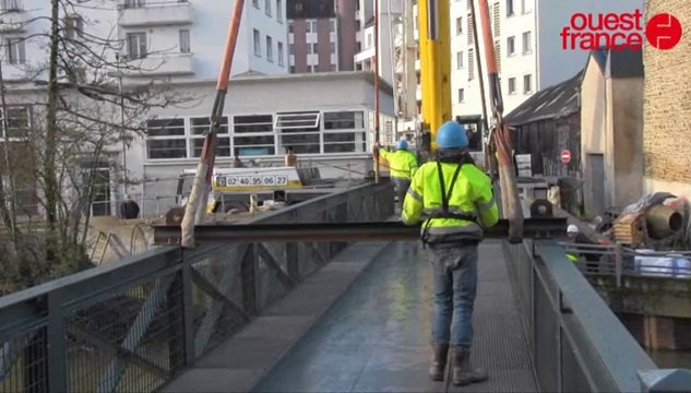 Passerelle Odorico de 20 tonnes sur la Vilaine à Rennes
