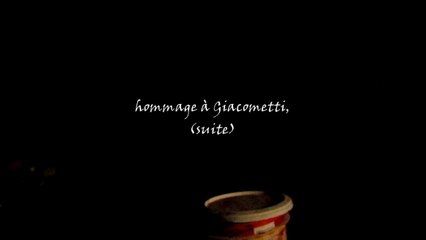 l'homme qui essaye de marcher