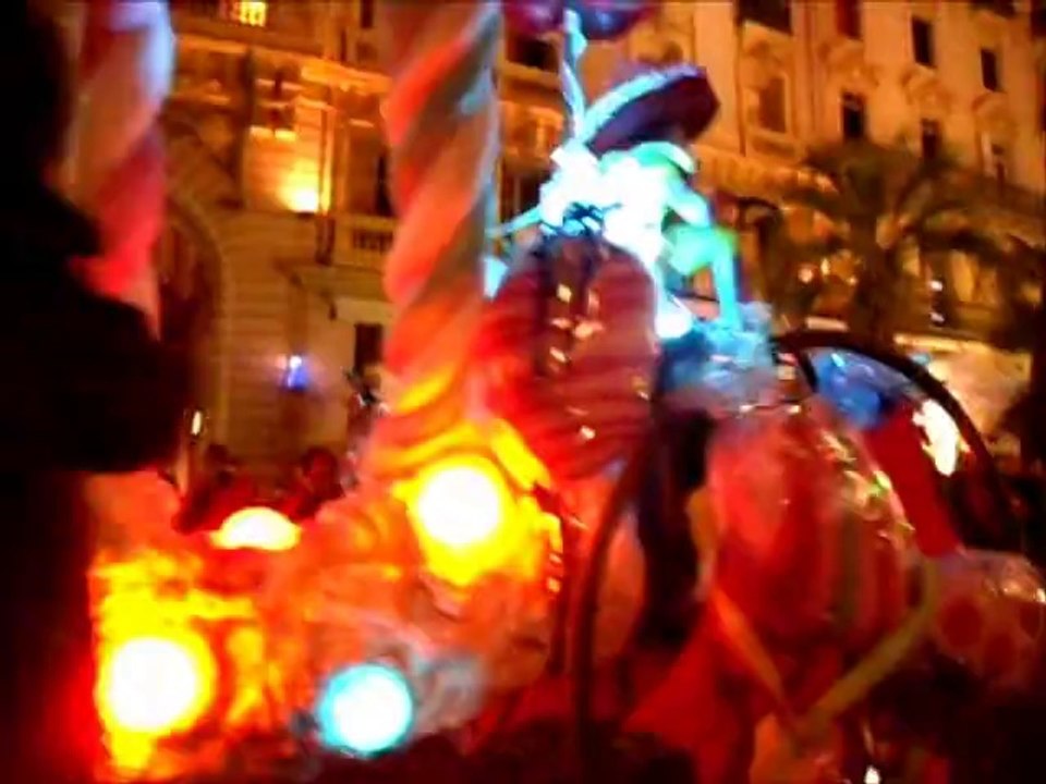 carnaval de nice corso carnavalesque illuminé samedi 15 fevrier 2014 c1