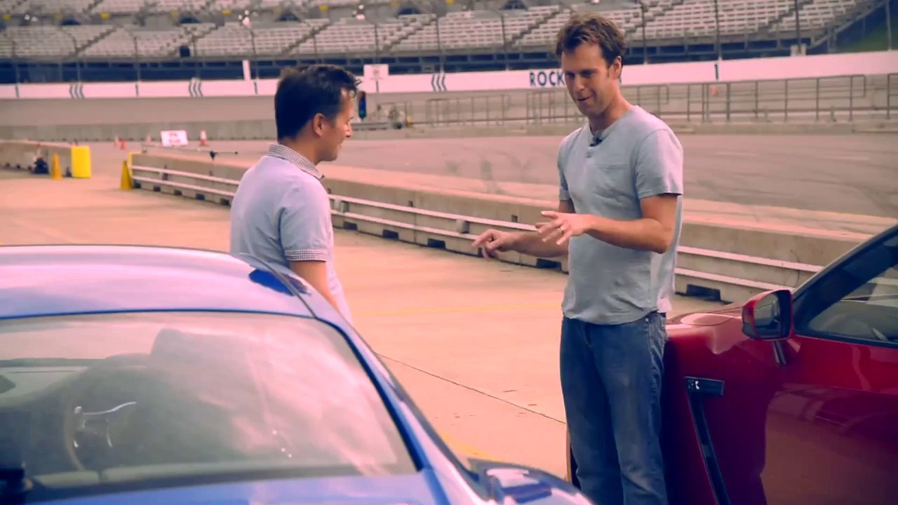 Porsche 911 Turbo S vs Nissan GT-R (2014) CAR video review