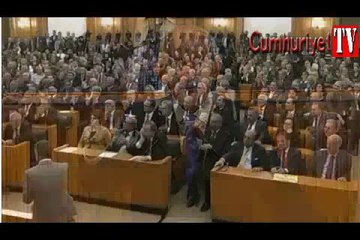 Kılıçdaroğlu: Ya kaç ya da Başbakanlık'tan istifa et!