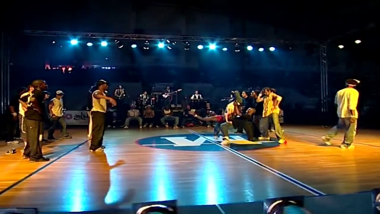 BOTY 2004 FINALE fantastik Armada Vs Phase T