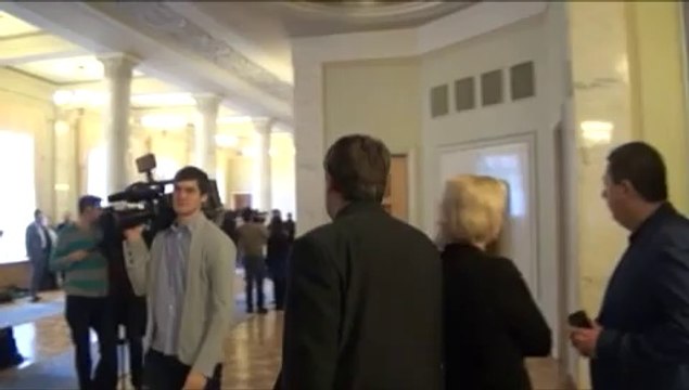 Informe a cámara: El nuevo Gobierno de Ucrania deberá esperar al menos hasta el jueves