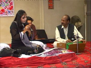 CHALO ACHA HOWA by Kishwar her first appearance in front of melody lovers