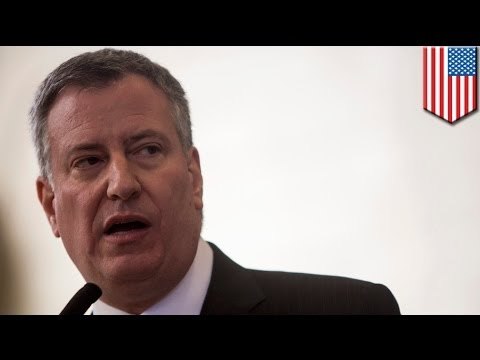 NYC Mayor De Blasio speeds, runs stop signs after traffic safety speech
