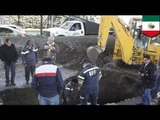 Sinkhole on one of Mexico City's beltway causes traffic chaos